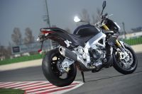 30 Tuono V4 R